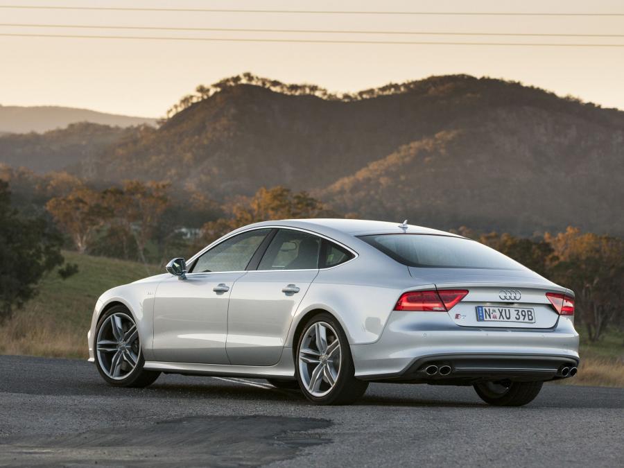  Audi S7 Sportback 2012 года  (AU) (фото 4 из 9)